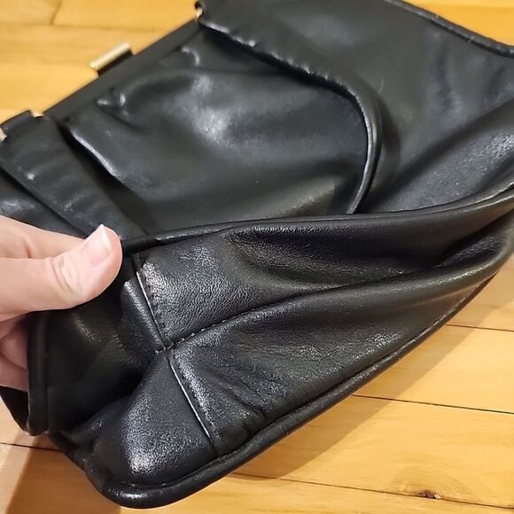Vintage Shoulder Gold Pfeil Leather Black Hand Bag Evening Purse Clutch - Picture 7 of 7